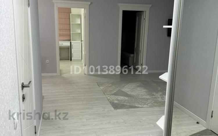 3-комнатная квартира · 89 м² · 1/5 этаж, мкр Северо-Восток, Циолковского 1/1 за 250 000 ₸ в Уральске — фото 2