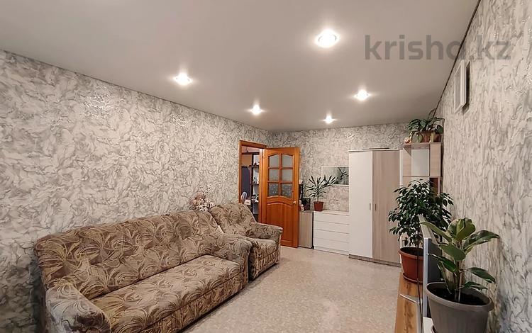 3-комнатная квартира · 46.4 м² · 3/3 этаж, Муткенова 49 — ГОРЯЧАЯ ЦЕНА!!! за 15 млн ₸ в Павлодаре — фото 2