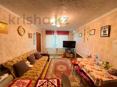 2-комнатная квартира · 42 м² · 5/5 этаж, мкр Салтанат 17 за 9.4 млн ₸ в Таразе