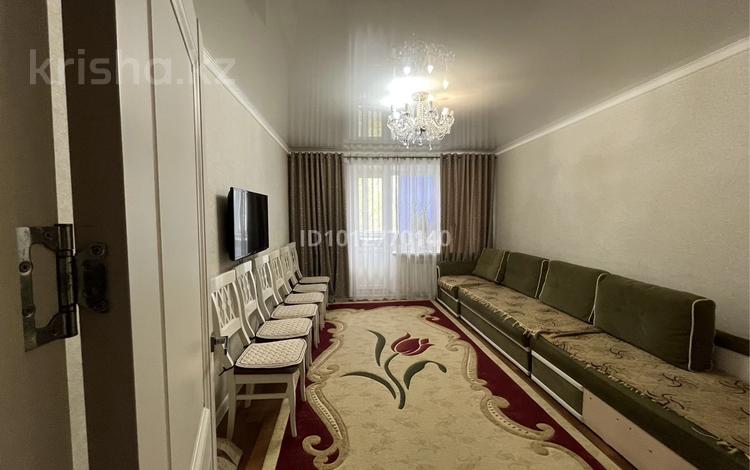 3-бөлмелі пәтер · 63 м² · 4/5 қабат, Мкр. Горка дружбы 12А — Зорька, военкомат, береке, нурсат, бағасы: 25 млн ₸ в Темиртау — фото 2