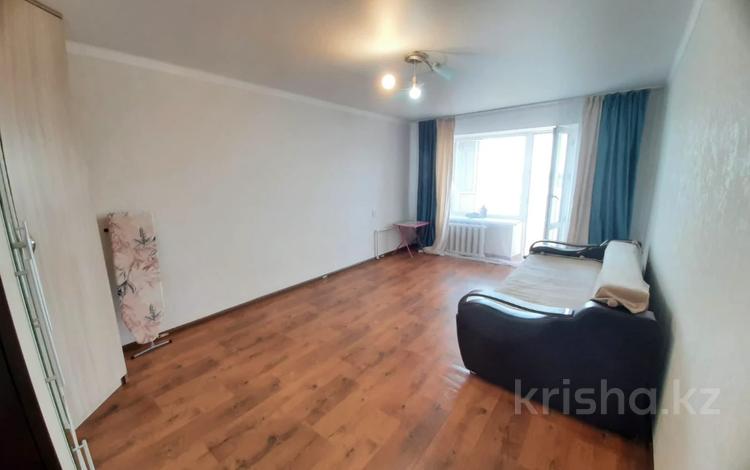 2-комнатная квартира · 47.5 м² · 10/10 этаж, мкр Юго-Восток, Мкр Юго-Восток пр.Строителей за 15.5 млн ₸ в Караганде, Казыбек би р-н — фото 2