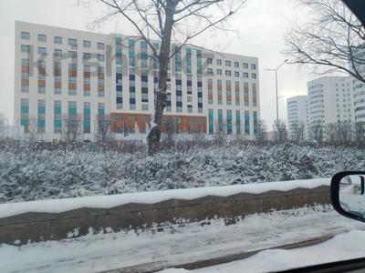 2-комнатная квартира · 65 м² · 9/9 этаж, Шаймерден Косшыгулулы 27/1 за 31.5 млн 〒 в Астане, Сарыарка р-н