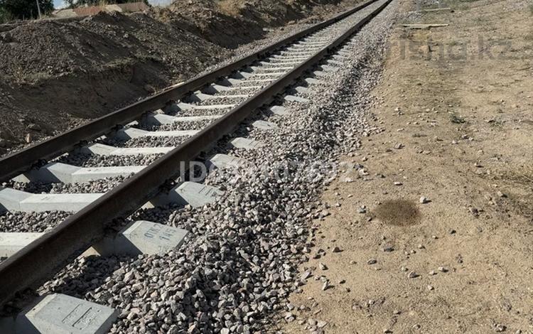 Өнеркәсіптік база · 5 га, Более би 3 — Село Шынгельды рядом, бағасы: 175 млн ₸ в Конаеве — фото 8