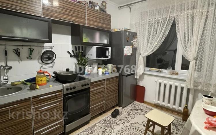 2-комнатная квартира, 54 м², 2/6 этаж, Сураганова 4/1