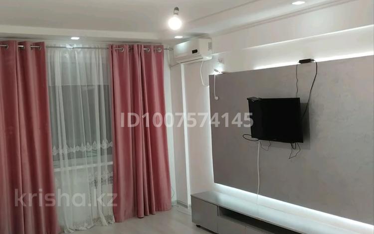 2-комнатная квартира · 47 м² · 3/5 этаж, мкр Центральный, Махамбета 116 а — Возле Пассаж Насиха за 16 млн 〒 в Атырау — фото 2