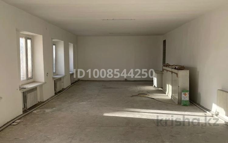 Склады · 170 м² за 425 000 ₸ в Астане, Сарыарка р-н — фото 2