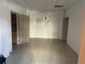 Офисы, медцентры и аптеки, образование, кабинеты и рабочие места · 85 м² за 350 000 〒 в Актобе, мкр 12
