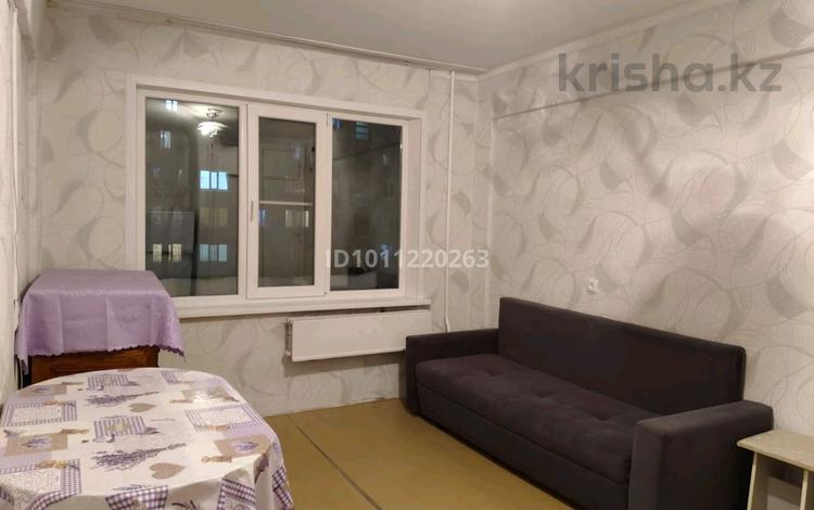 1-бөлмелі пәтер · 16 м² · 2/5 қабат, 30 гвардиялық дивизия 26 — Бітібаева, бағасы: 4.5 млн ₸ в Усть-Каменогорске, Ульбинский — фото 2