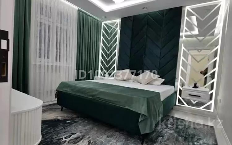 2-бөлмелі пәтер · 70 м² · 5/5 қабат, мкр. Алтын орда, Мангилик ел 30б/1, бағасы: 20 000 ₸ в Актобе — фото 2