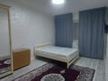 1-комнатная квартира, 34 м², 2/5 этаж помесячно, мкр Аксай-3 8 за 200 000 〒 в Алматы, Ауэзовский р-н — фото 2