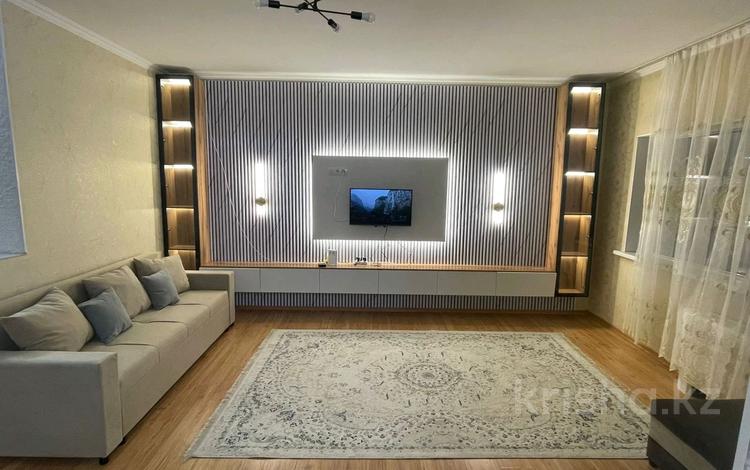 2-комнатная квартира · 90 м² · 26/37 этаж, Достык 5 за 22 000 ₸ в Астане, Есильский р-н — фото 27