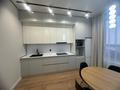 2-бөлмелі пәтер · 50 м² · 12/13 қабат, мкр Тастак-1, Райымбека 348/1 к1-7 — Емцова, бағасы: 300 000 ₸ в Алматы, Ауэзовский р-н — фото 2
