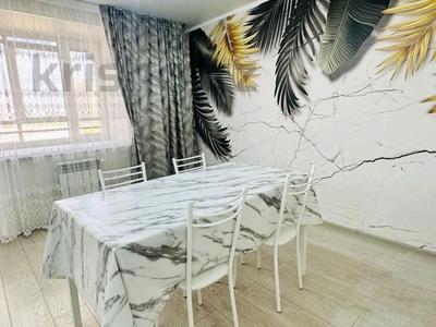 2-бөлмелі пәтер · 68 м² · 3/9 қабат, Парфирьева 53 — На въезде, возле дворца школьников, бағасы: 300 000 〒 в Петропавловске