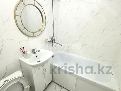 Продажа квартир в Павлодарской обл.: 1-комнатная квартира · 32.5 м² · 4/5 этаж, Бухар жырау 23 за 12.2 млн 〒 1-комнатная квартира · 32.5 м² · 4/5 этаж, Бухар жырау 23 за 12.2 млн 〒 в Павлодаре