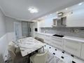 4-комнатная квартира · 355.1 м², мкр Ак Шагала, жален тулепова 1а за 128 млн ₸ в Атырау — фото 6
