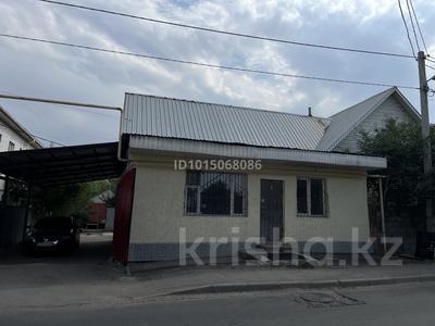 Отдельный дом · 10 комнат · 240 м² · 10 сот., мкр Акбулак, Мкр Акбулак, ул Батталова 4 за 170 млн ₸ в Алматы, Алатауский р-н