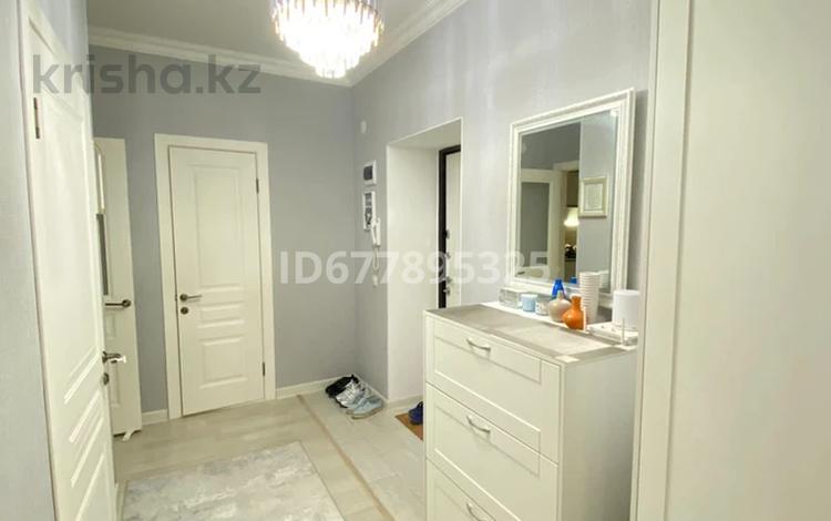 2-комнатная квартира · 65 м² · 8/10 этаж, мкр Нурсая 15Г за 31.5 млн ₸ в Атырау — фото 5