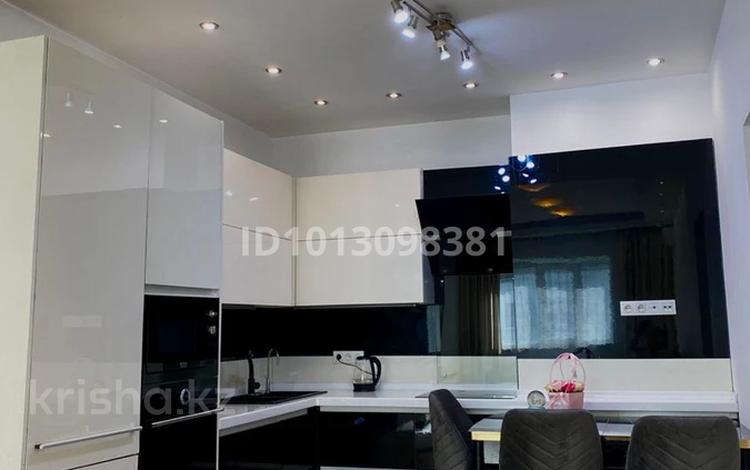 2-комнатная квартира · 65 м² · 12/16 этаж, Абая — Абая-Розыбакиева за 22 000 ₸ в Алматы, Бостандыкский р-н — фото 2