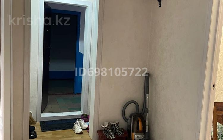 3-комнатная квартира · 67.3 м² · 2/2 этаж, Аюченко — Поселок Восточный за 23.5 млн ₸ в Семее — фото 2