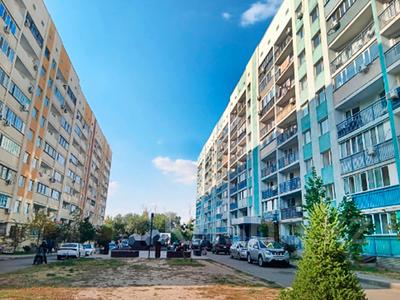 Продажа квартир в Алматинской обл.: 1-комнатная квартира · 35 м² · 9/9 этаж, Райымбек Батыр за 20 млн 〒 1-комнатная квартира · 35 м² · 9/9 этаж, Райымбек Батыр за 20 млн 〒 в