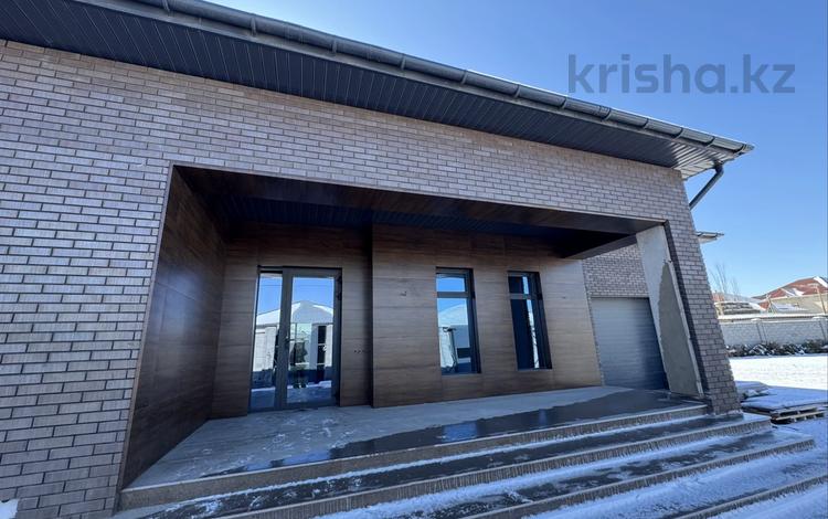 Жеке үй · 5 бөлме · 250 м² · 14 жүзд., Арай Шұғыла 181, бағасы: 150 млн ₸ в  — фото 2