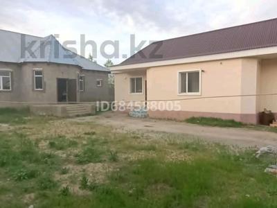 Отдельный дом · 4 комнаты · 117 м² · 10 сот., Хусаин 69 за 38 млн ₸ в Таразе