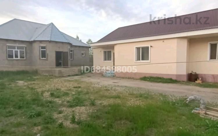 Отдельный дом · 4 комнаты · 117 м² · 10 сот., Хусаин 69 за 38 млн ₸ в Таразе — фото 8