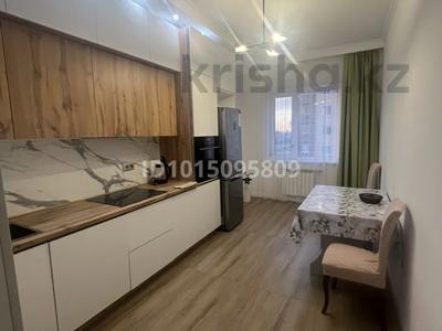 3-бөлмелі пәтер · 110 м² · 14/18 қабат, Туркестан 2 — Абу Дабиге қарама қарсы, бағасы: 100 000 ₸ в Астане, Есильский р-н