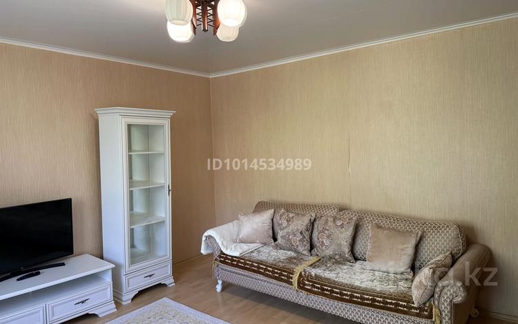 2-комнатная квартира · 51 м² · 3/5 этаж, мкр Юго-Восток, Мкр Юго-Восток, мкр Степной 1 3/23 — Остановка Овощной, напротив Айзы. за 200 000 ₸ в Караганде, Казыбек би р-н — фото 2
