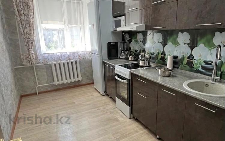 2-комнатная квартира · 53.3 м² · 5/5 этаж, чехова за 24 млн ₸ в Семее — фото 2