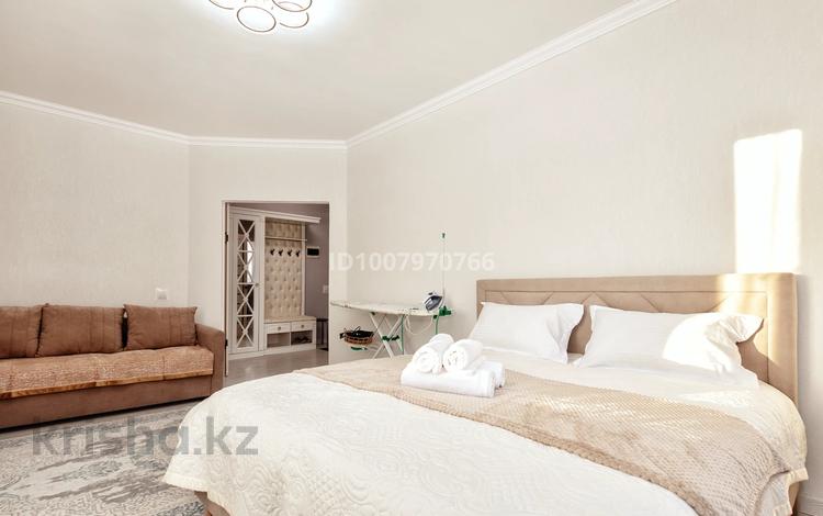 1-комнатная квартира · 45 м² · 3 этаж, Алихана Бокейхана 30 за 13 000 〒 в Астане, Есильский р-н — фото 7