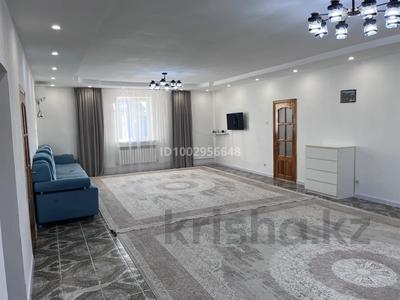 Отдельный дом · 7 комнат · 254 м² · 0.9 сот., мкр Лесхоз, Молдагалиева за 27 млн ₸ в Атырау