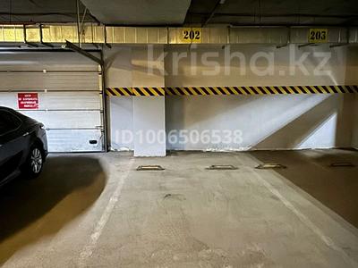 Паркинг · 20 м² · Акмешит 9 за 35 000 〒 в Астане, Есильский р-н