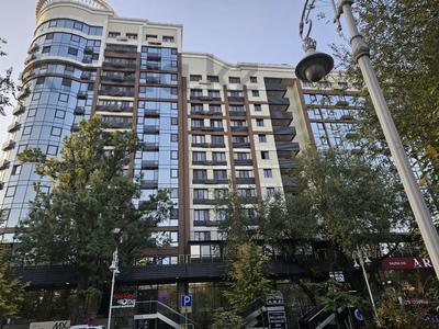 Еркін, кабинеттер және жұмыс орындары · 129.4 м², бағасы: ~ 1.8 млн ₸ в Алматы, Алмалинский р-н
