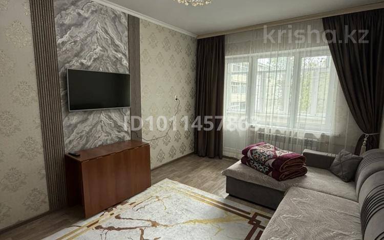 2-бөлмелі пәтер · 44 м² · 4/5 қабат, Аса ш/а. — Бауыржан Момышулы, бағасы: 12 000 ₸ в Таразе, мкр Аса — фото 2