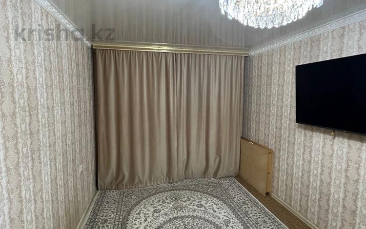 1-бөлмелі пәтер · 30 м² · 4/5 қабат, 1 ш/а, Есет батыра, бағасы: 9 млн ₸ в Актобе, мкр 5 — фото 5