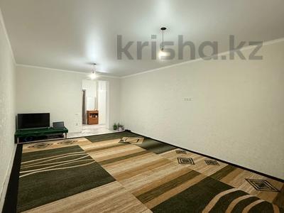 2-бөлмелі пәтер · 84 м² · 5/6 қабат, Жеңіс ш/а 32/1, бағасы: 29 млн ₸ в Уральске, мкр Женис