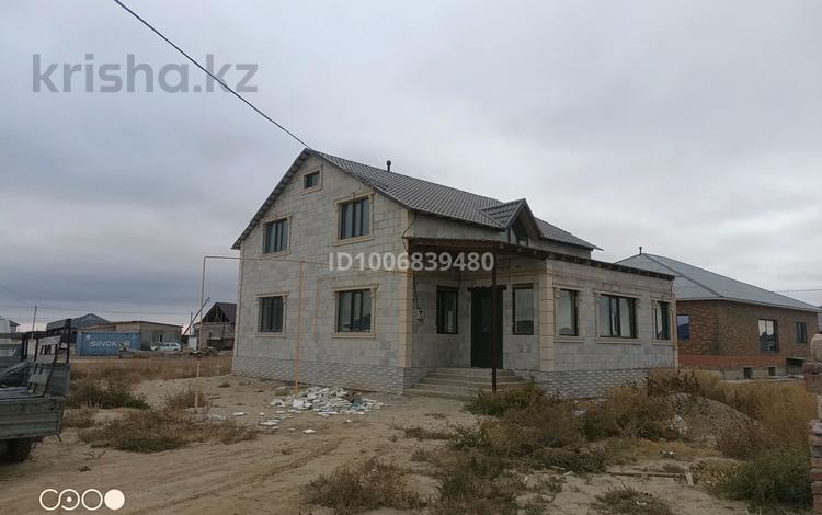 Отдельный дом · 6 комнат · 200 м² · 10 сот., Батыс 3/7 за 32 млн ₸ в Жезказгане — фото 2