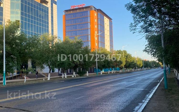Еркін, кеңселер, монша, қонақ үй және демалыс орындары, фитнес және спорт, медорталықтар мен дәріханалар, білім орталықтары, ойын-сауық, конференц-залдар, кабинеттер және жұмыс орындары, студиялар · 6000 м², бағасы: 30 млн ₸ в  — фото 9
