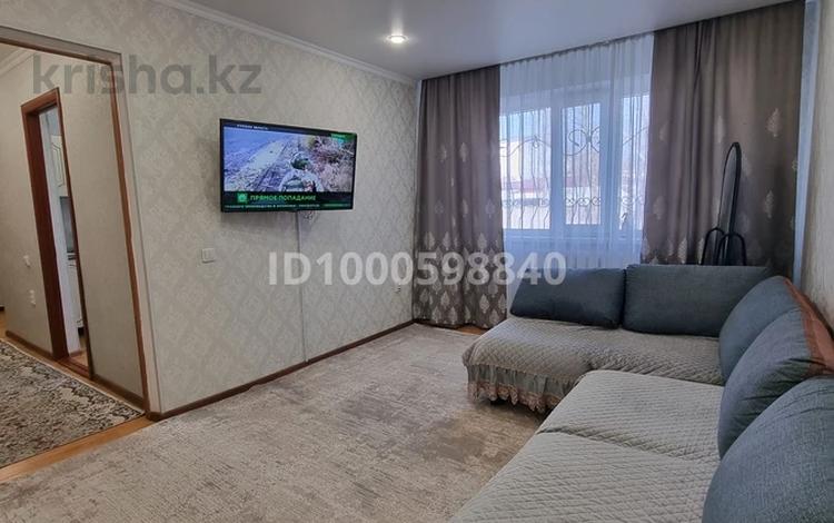 1-бөлмелі пәтер · 40 м² · 1/5 қабат, Энергетиков 54, бағасы: 12 000 ₸ в Экибастузе — фото 2