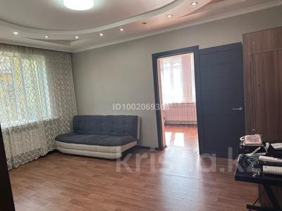 Аренда квартир в Алматы: 2-комнатная квартира · 46 м² · 2/2 этаж, Сейфуллина 177/15 за 215 000 〒 2-комнатная квартира · 46 м² · 2/2 этаж, Сейфуллина 177/15 за 215 000 〒 в Алматы, Турксибский р-н