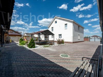 Отдельный дом · 4 комнаты · 345.1 м² · 10 сот., мкр Уркер за 165 млн ₸ в Астане, Нура р-н