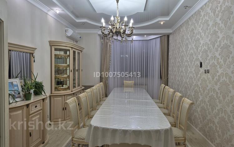 3-бөлмелі пәтер · 135 м² · 11/12 қабат, 17-й мкр, 17 мкрн 7, бағасы: 72 млн ₸ в Актау — фото 2