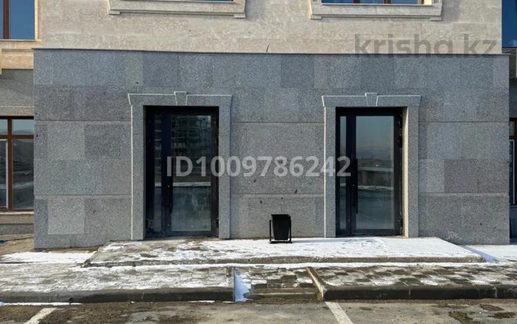 Еркін, кеңселер · 178.2 м², бағасы: 300 000 ₸ в Усть-Каменогорске — фото 2