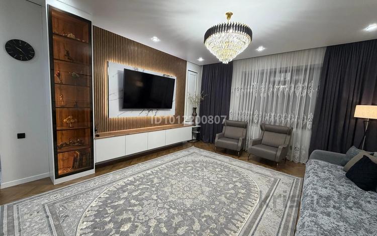 3-бөлмелі пәтер · 105 м² · 4/9 қабат, Посмакова 94, бағасы: 86 млн ₸ в Семее — фото 2