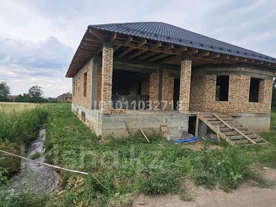 Отдельный дом · 5 комнат · 252 м² · 6 сот., Байгазиева — Ниже санатория Рахат на 200 метров за 33.5 млн ₸ в Каскелене