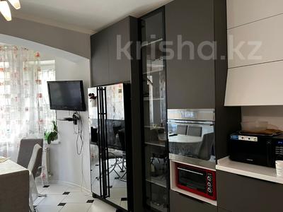Отдельный дом · 5 комнат · 217 м² · 8 сот., мкр Мирас — Аскарова - Кенесары хана за 169 млн ₸ в Алматы, Бостандыкский р-н