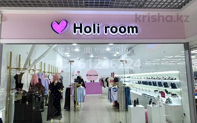 Бутик с действующим бизнесом женской одежды и обуви. · 72 м², бағасы: 19.5 млн 〒 в Актобе — фото 33