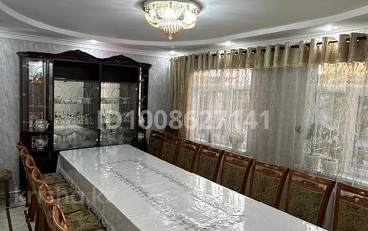 Жеке үй · 6 бөлме · 200 м² · 8 сот., Сабыр Рахимов 5А, бағасы: 17 млн 〒 в Сарыагаш — фото 2