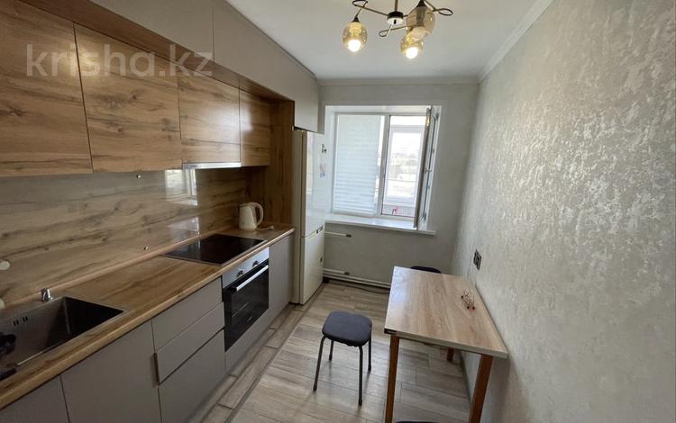 2-комнатная квартира · 53 м² · 1/5 этаж, Кокжал Барака 4/2 за 27.9 млн ₸ в Усть-Каменогорске — фото 2
